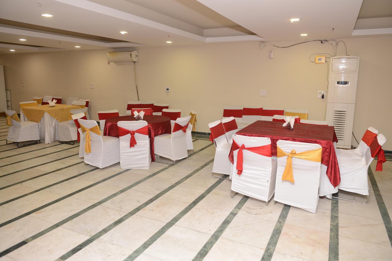 Hotel Balsons Continental New Delhi Eksteriør billede