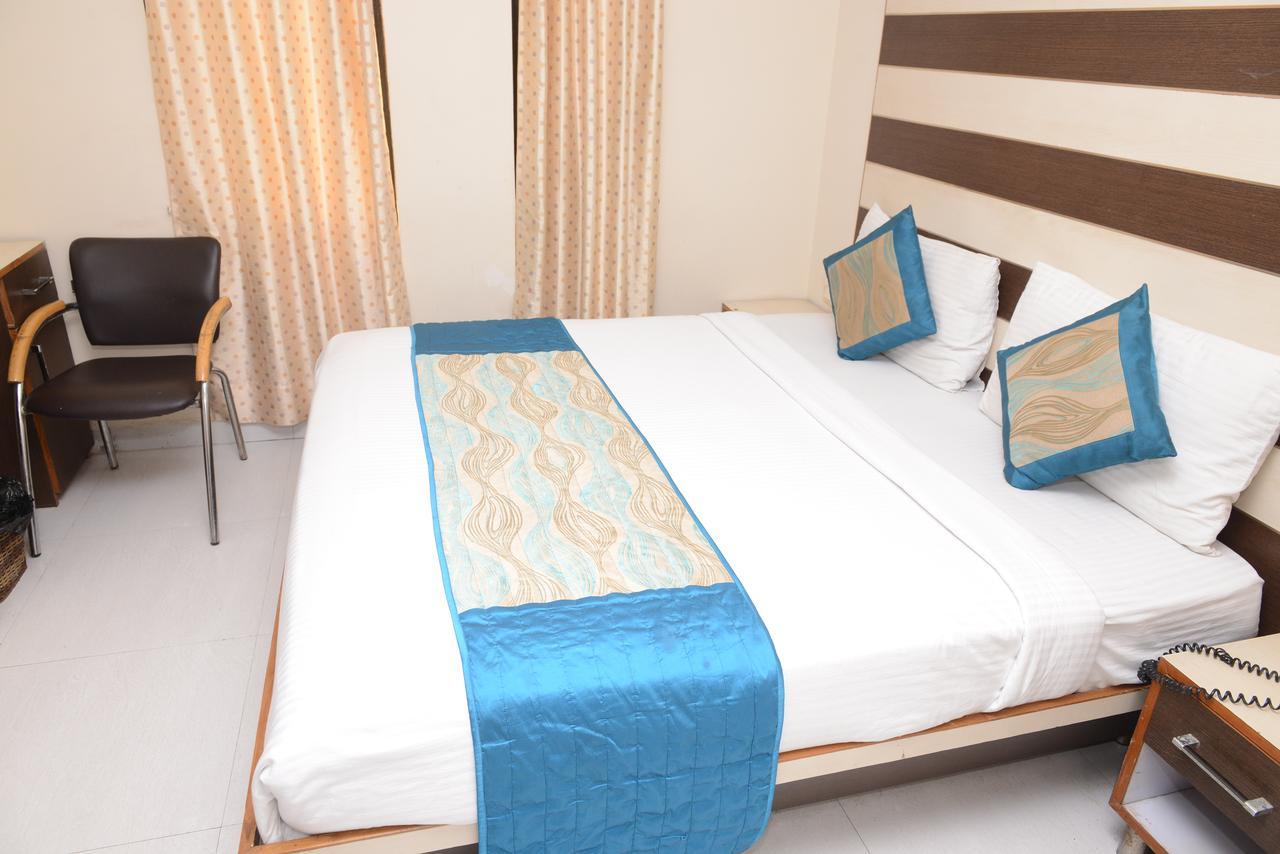 Hotel Balsons Continental New Delhi Eksteriør billede