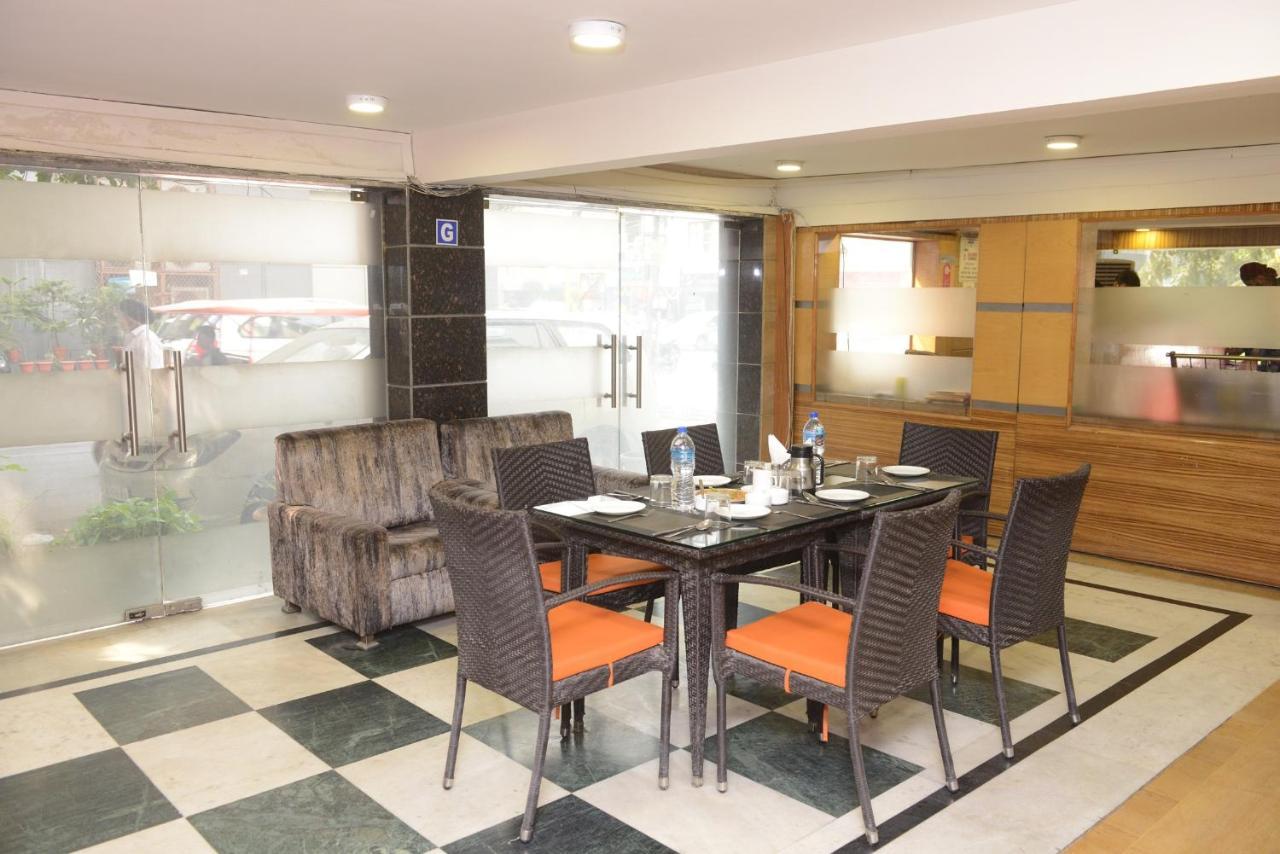 Hotel Balsons Continental New Delhi Eksteriør billede